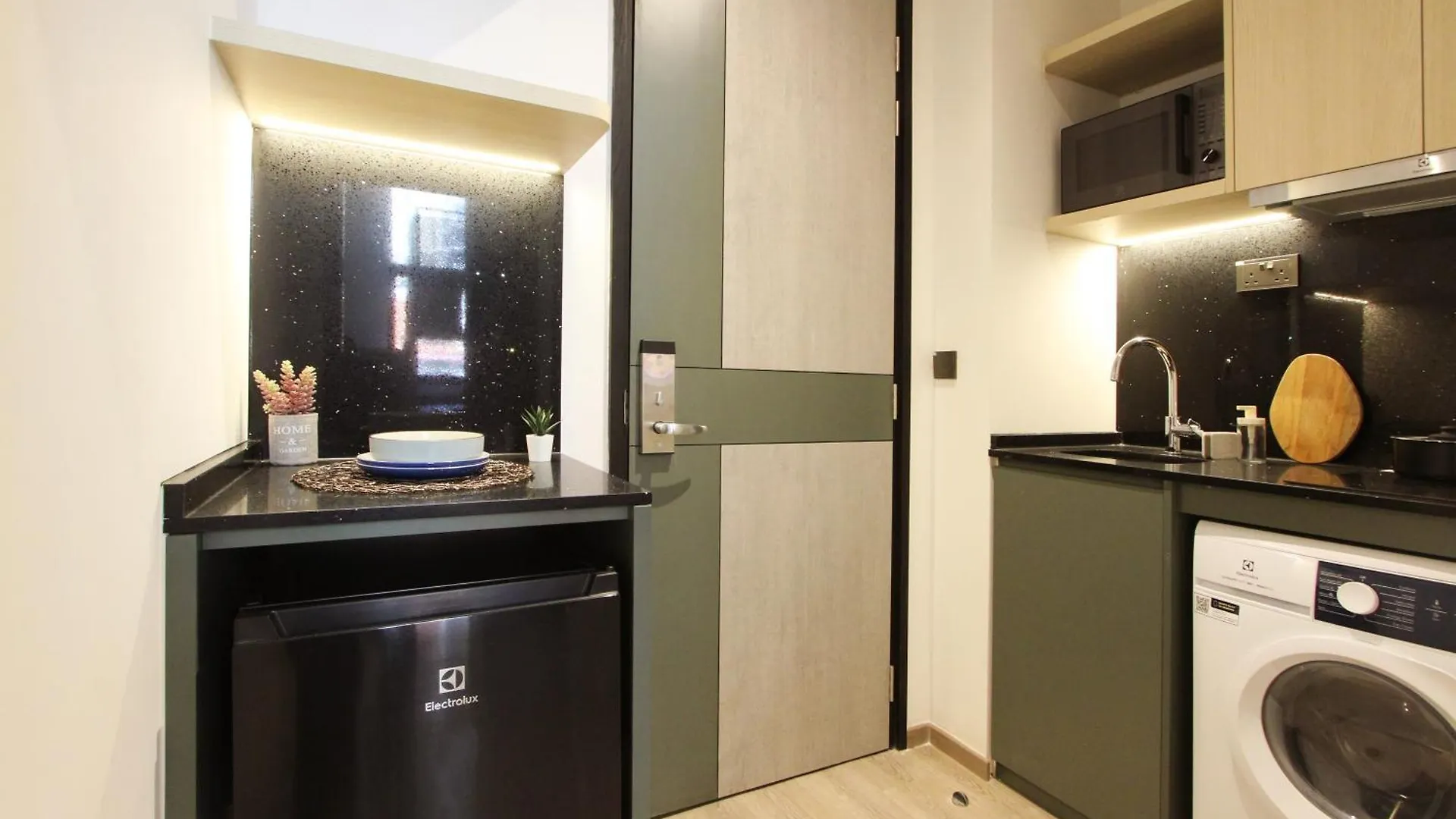 Coliwoo 268 River Valley - Coliving Singapur 0*,